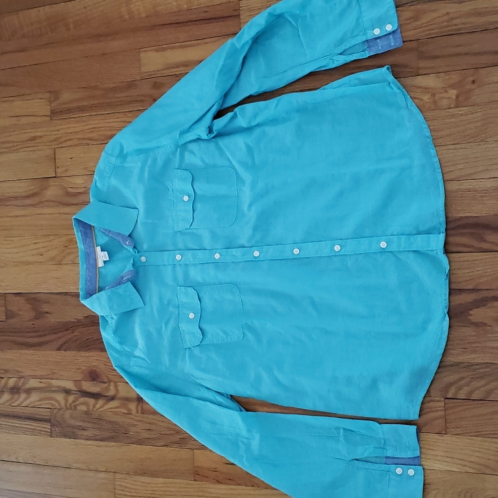 St. John's bay womens button down shirt, size XL, teal blue. Lightweight